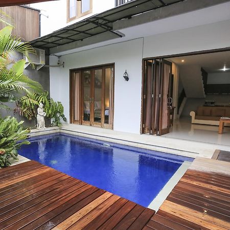 Nyoman Villa Sanur Екстериор снимка